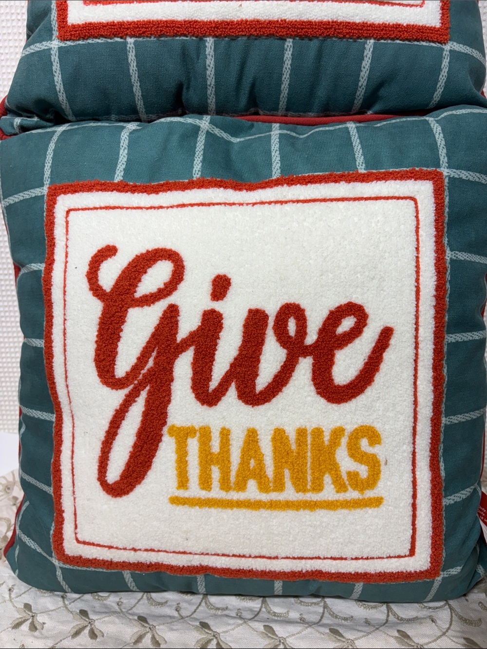 Pillows - Picture 2 of 10
